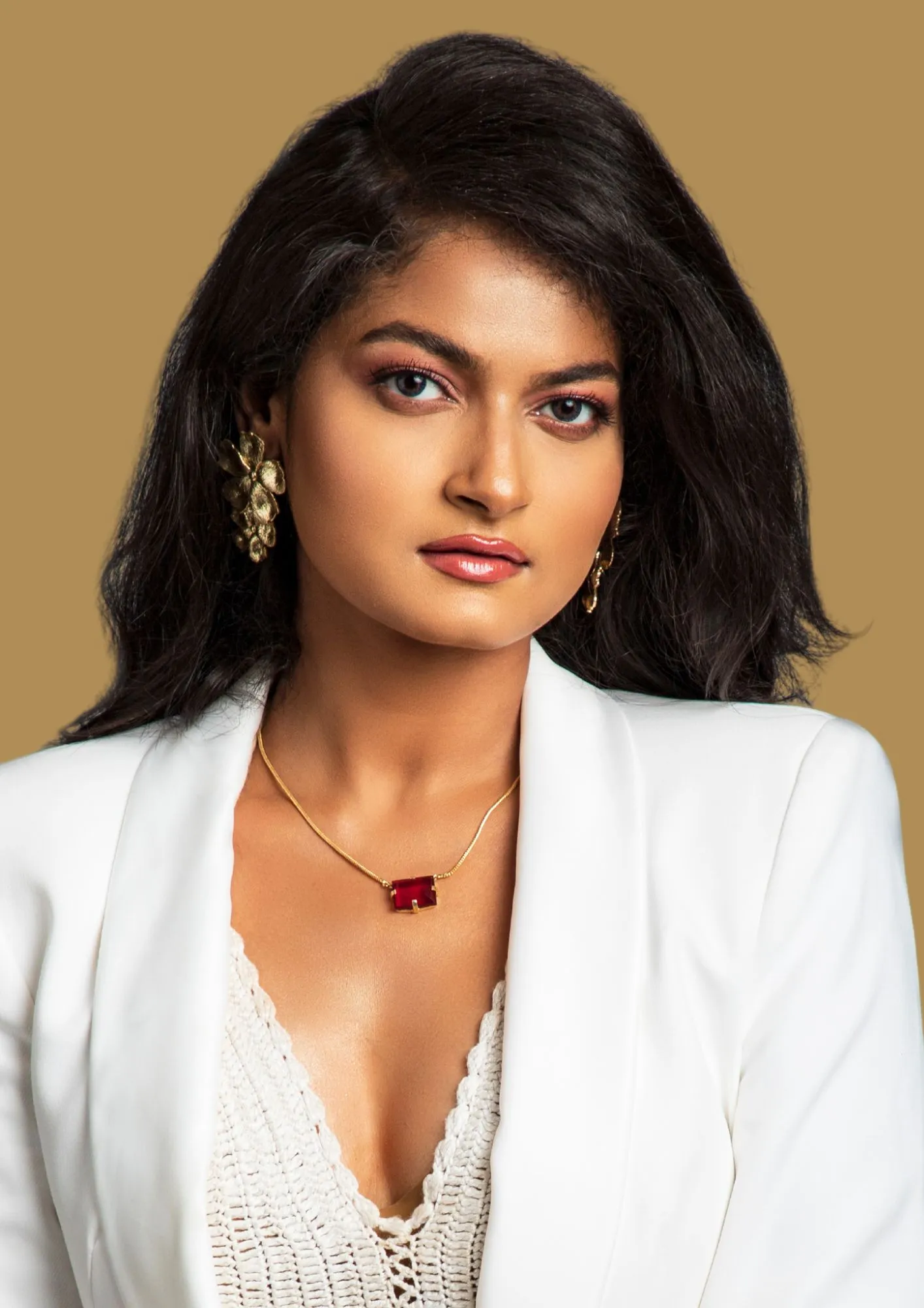 Lovely Jaiswal - Expert Certified Bridal Makeup Artist in Delhi NCR