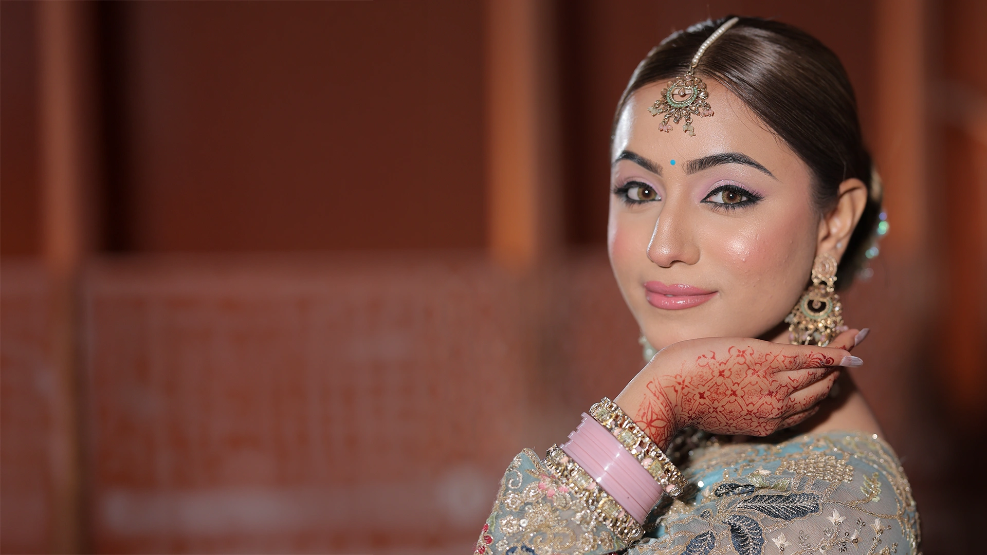 Luxury Makeup Services in Delhi NCR - Lovely Jaiswal