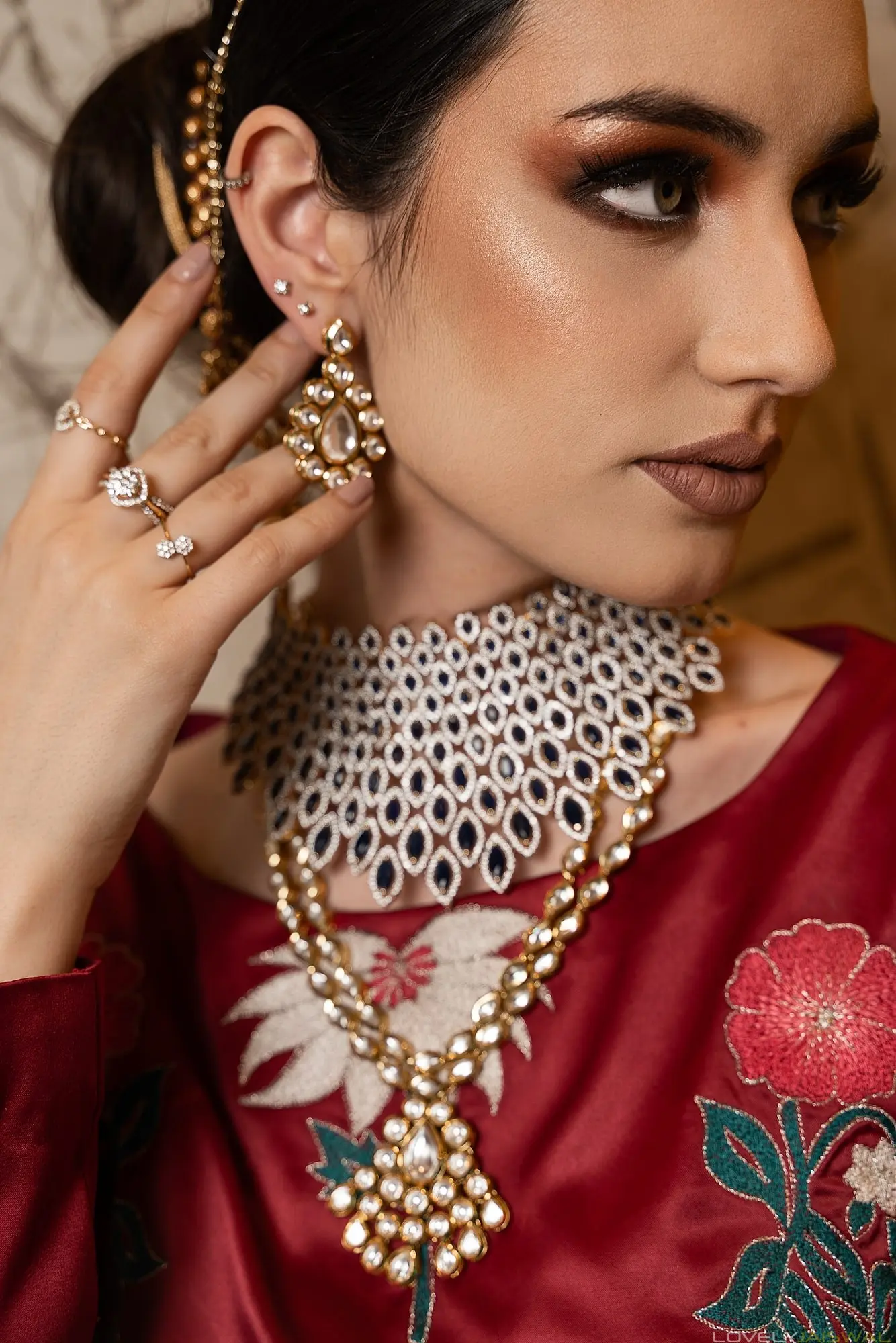 Bridal makeup look by Lovely Jaiswal