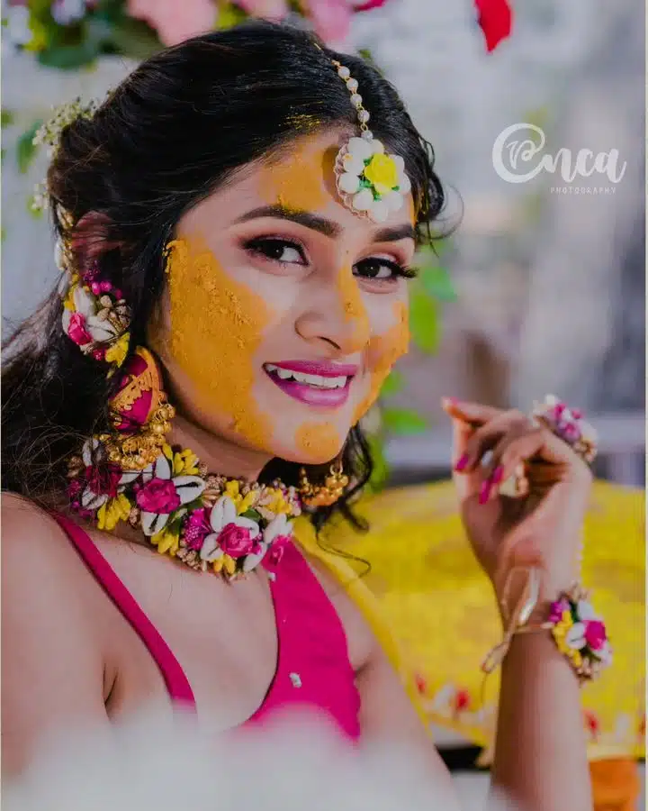 Bridal makeup look by Lovely Jaiswal
