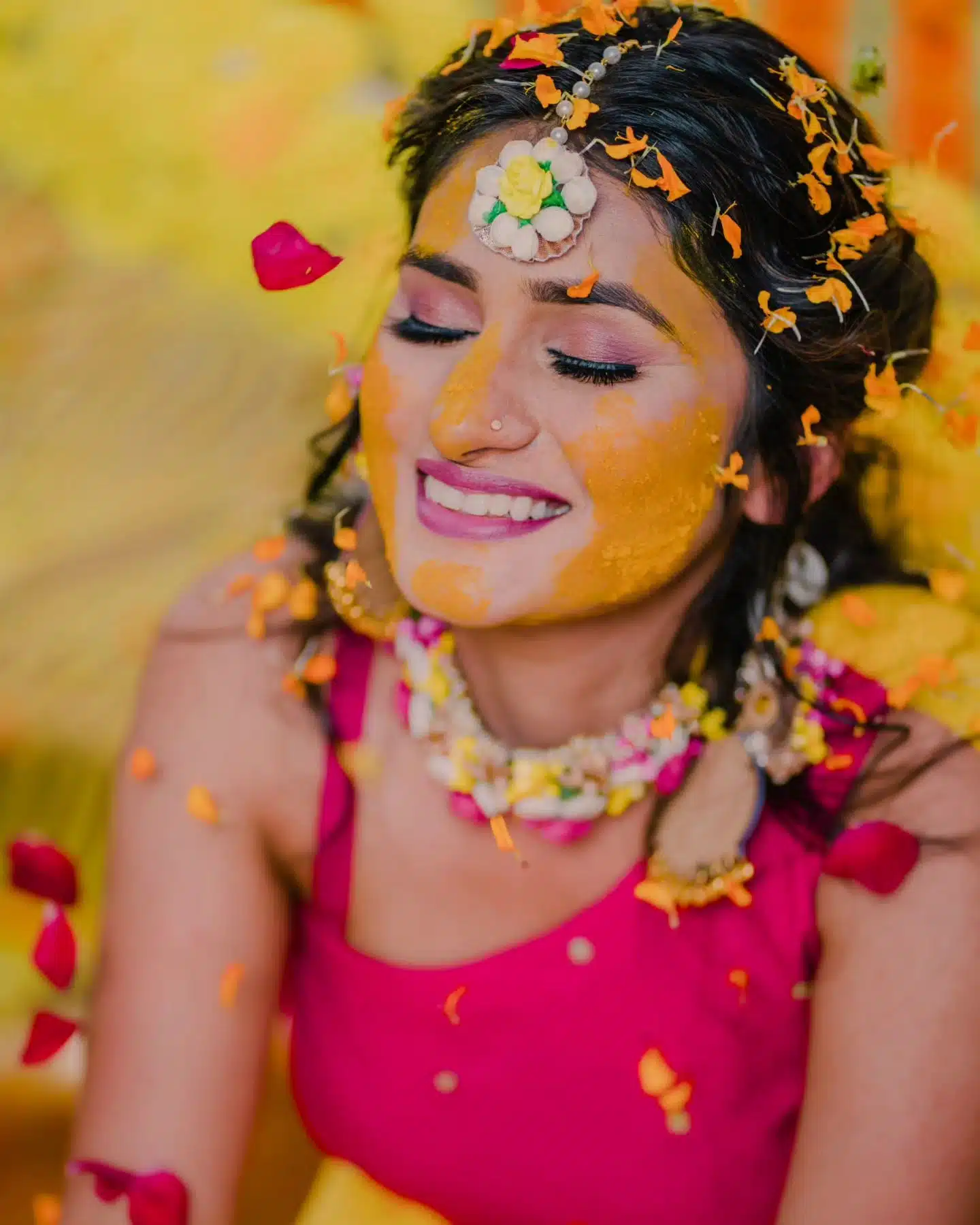 Bridal makeup look by Lovely Jaiswal
