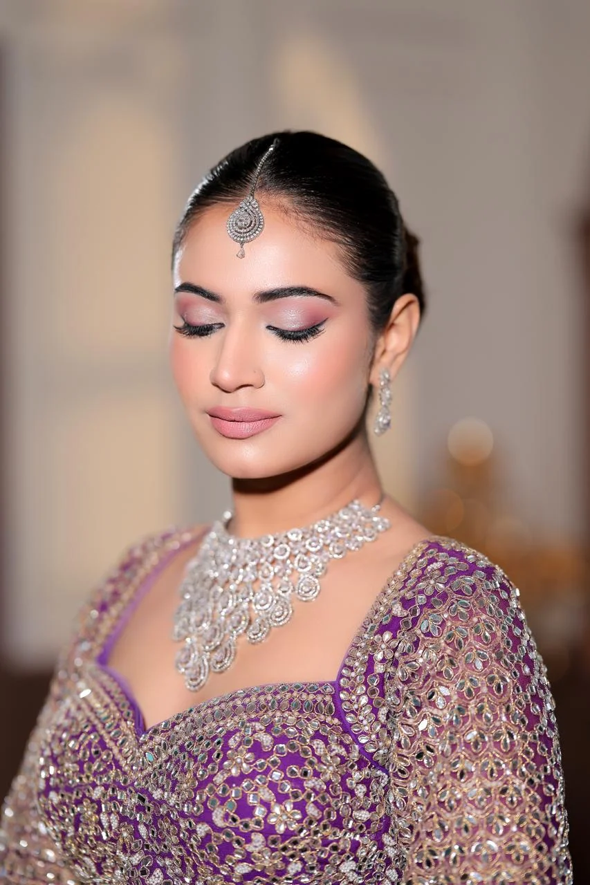 Bridal makeup look by Lovely Jaiswal