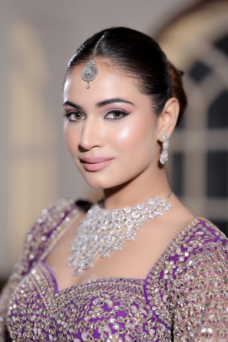 Bridal makeup look by Lovely Jaiswal